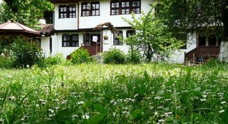 Самоковски девически манастир "Покров Богородичен"