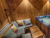 Guest house Priyateli