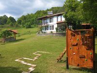 Вила Козник