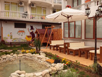 Villa Yanis