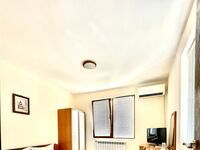 Villa Yanis