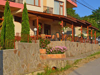 Family hotel Svetlana