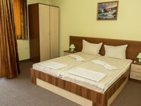 Family hotel Iztok