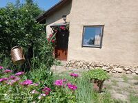 Guest house Cob house Adonai