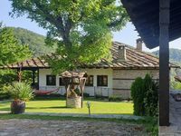 Guest house Minkovski