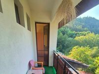 Guest house Aya