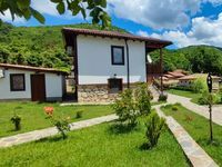 Houses for rent Hristova Kashta