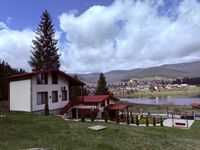 Вила под наем Каприз