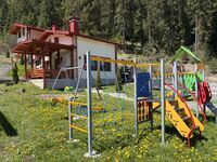 Вила под наем Каприз