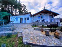 Villa for rent Moni