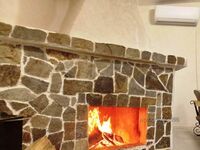 Villa for rent Moni