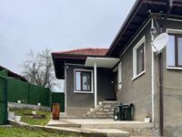 Къща под наем На баба и дядо