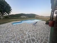 House for rent Kaleto
