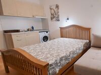Studios for rent Sirakovi