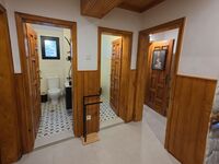 Къща за гости Хай Пойнт Вила