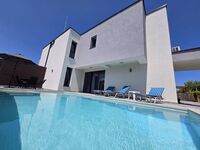 Villa for rent Kadakes