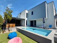 Къща за гости Кадакес