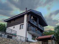 Къща за гости На скалата