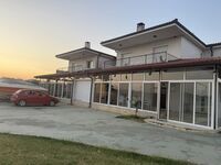 Вила Elia