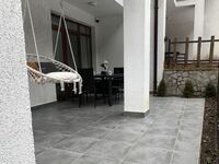 Вила Четири сезона