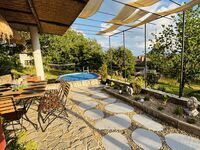 House for rent Eti