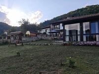 Вила под наем Вера