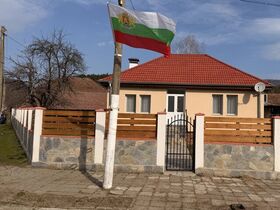 Къща за гости При щраусите