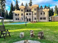 Гостевой дом The Castle