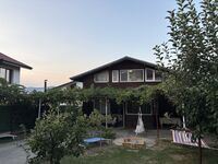 Вила под наем Маца